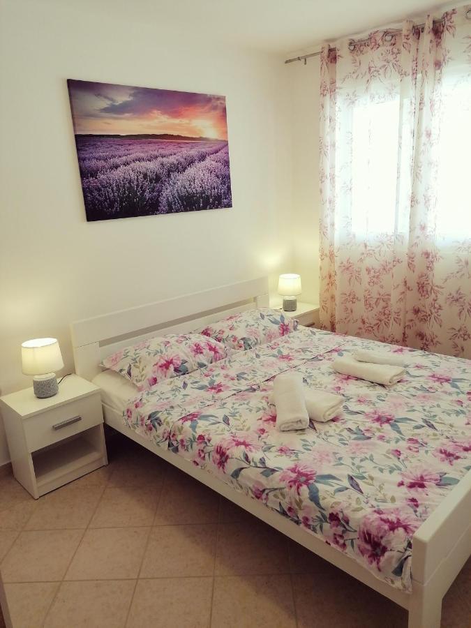 Apartment Vesna 维尔 外观 照片